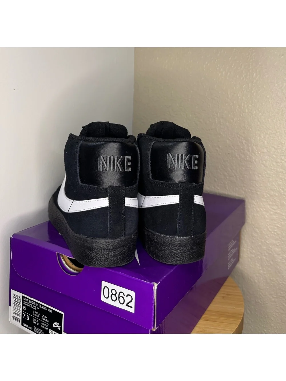 Nike SB Zoom Blazer Mid Black White Suede Skate Shoes Men’s 6 Women’s 7.5